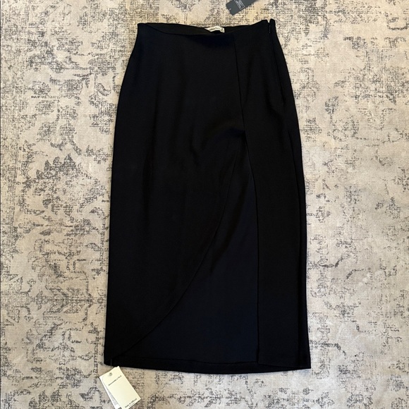 Abercrombie & Fitch Dresses & Skirts - Abercrombie Black Women's Skirt